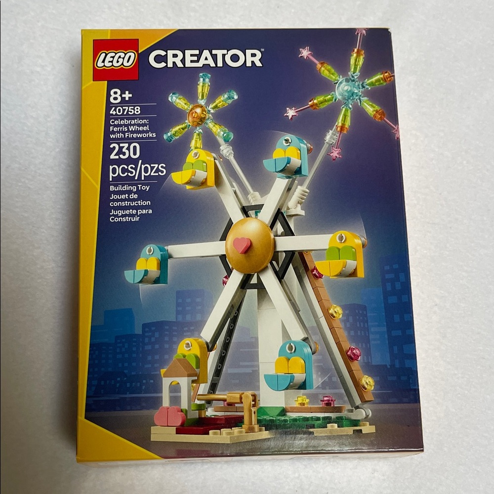 Lego Ferris Wheel with Fireworks 40758